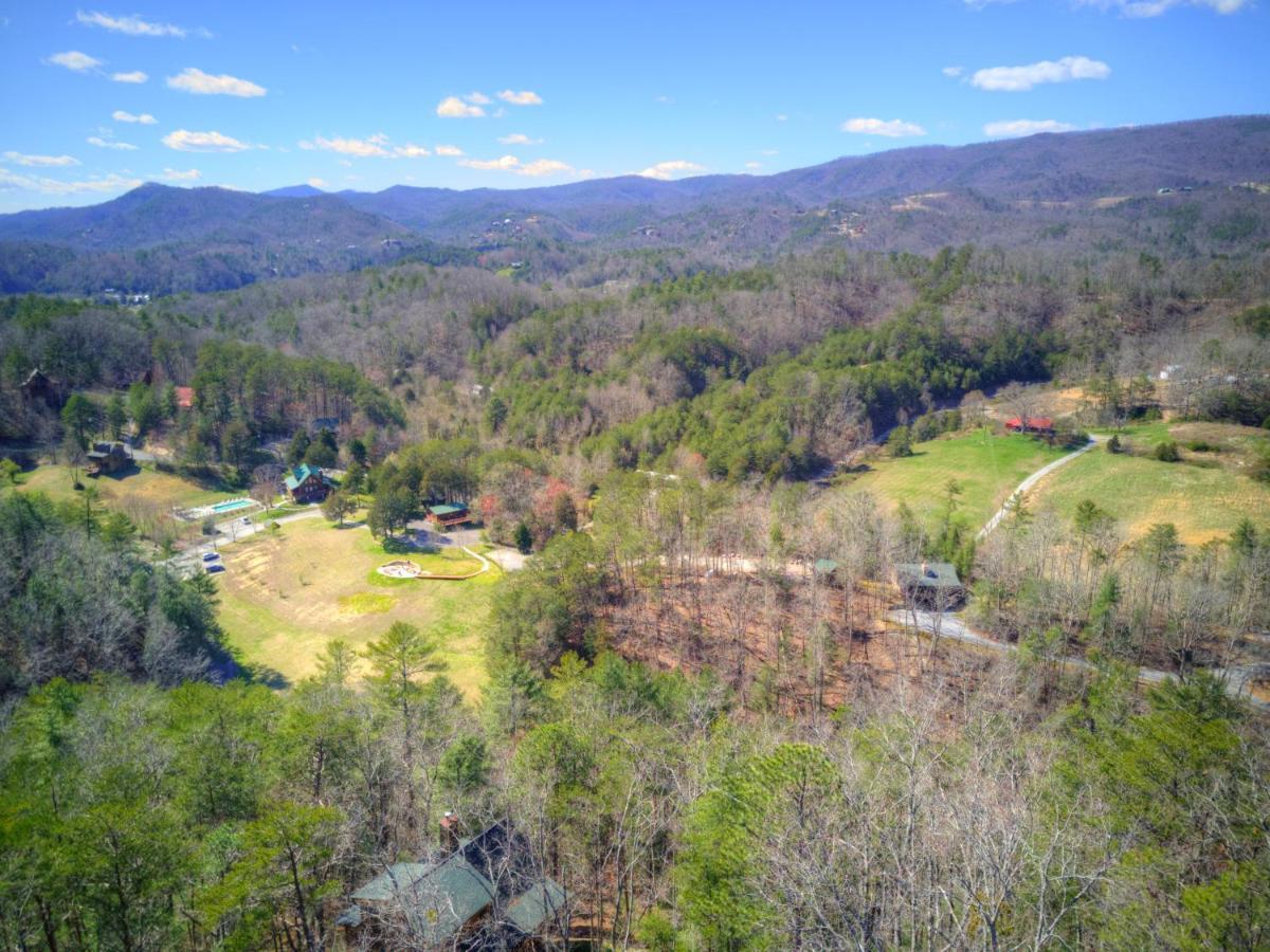 Horseshoe Hideaway Sevierville Extérieur photo
